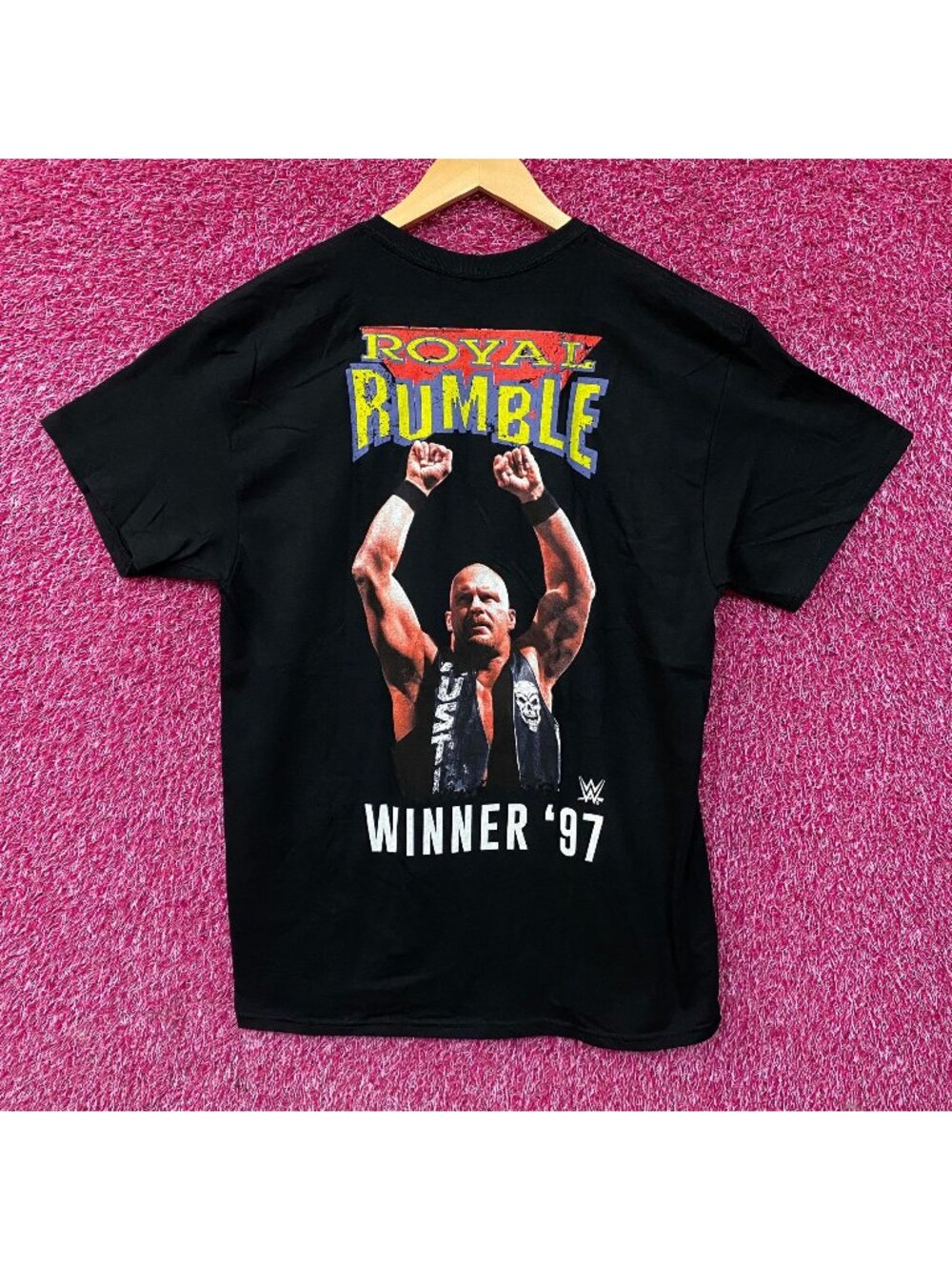 WWE "Stone Cold" Steve Austin 1997 Royal Rumble Winner Graphic T-Shirt Large